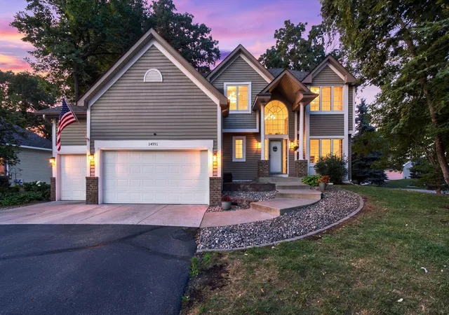 Photo 1 of Sale Pending at 14991 Creditview Dr, Savage, MN 55378 | MLS# 7119760 | Listing updated on 2026-09-11