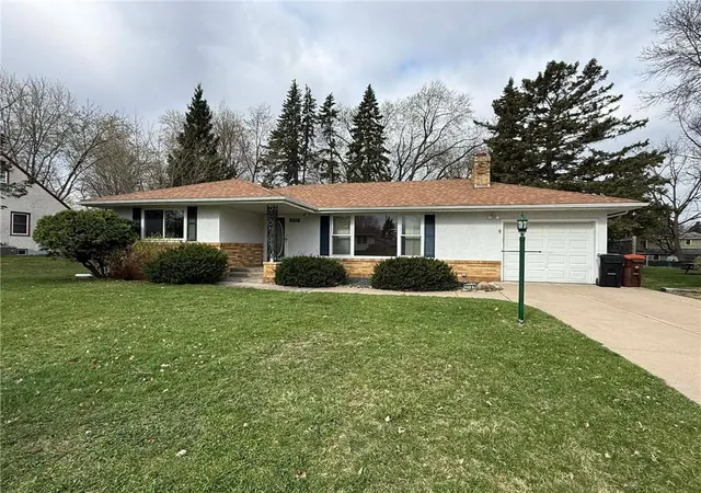 Photo 2 of Single family home for sale at 2187 Burr St N, Saint Paul, MN 55117 | MLS# 7119761 | Listing updated on 2026-09-10