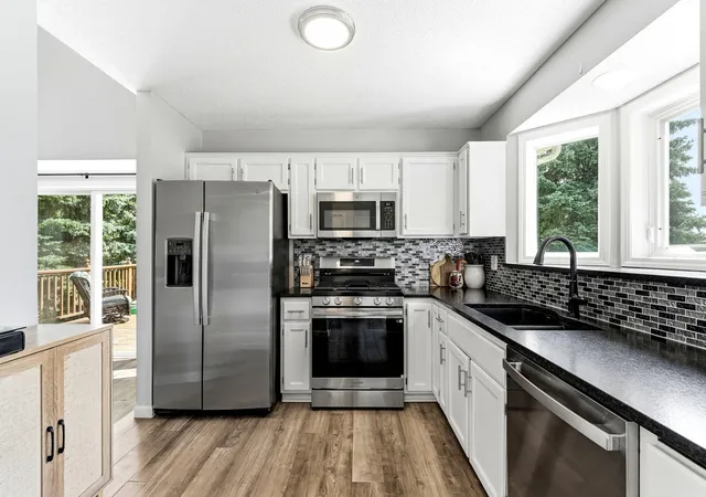 Photo 3 of Sale Pending at 1503 5th Street Ne, Buffalo, MN 55313 | MLS# 7119766 | Listing updated on 2026-09-14