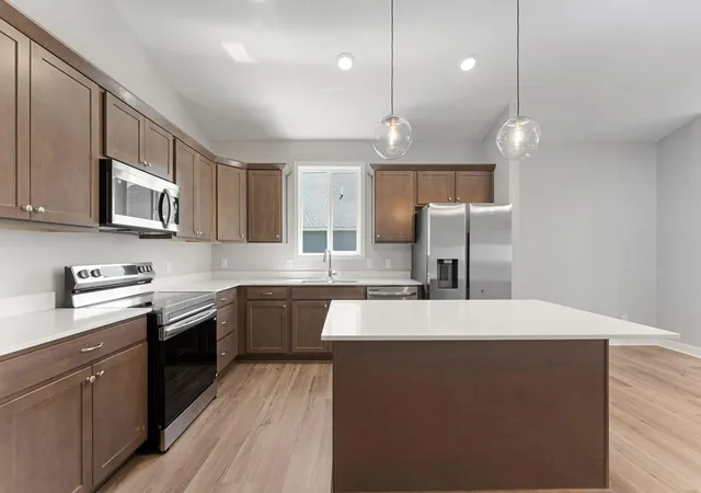 Photo 3 of Sale Pending at 2120 Ridgepointe Dr, Hastings, MN 55033 | MLS# 7120012 | Listing updated on 2026-09-11