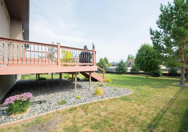 Photo 3 of Single family home for sale at 2304 36th Street S, Moorhead, MN 56560 | MLS# 7120238 | Listing updated on 2026-09-15