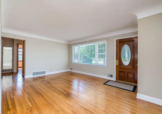 Photo 3 of Sale Pending at 5364 160th Street Se, Prior Lake, MN 55372 | MLS# 7120254 | Listing updated on 2026-09-15
