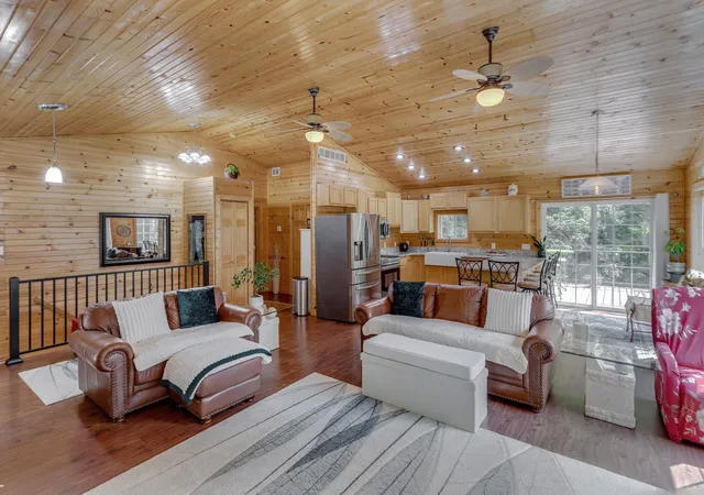 Photo 3 of Single family home for sale at 28663 Ottawa Dr, Browerville, MN 56438 | MLS# 7120285 | Listing updated on 2026-09-09
