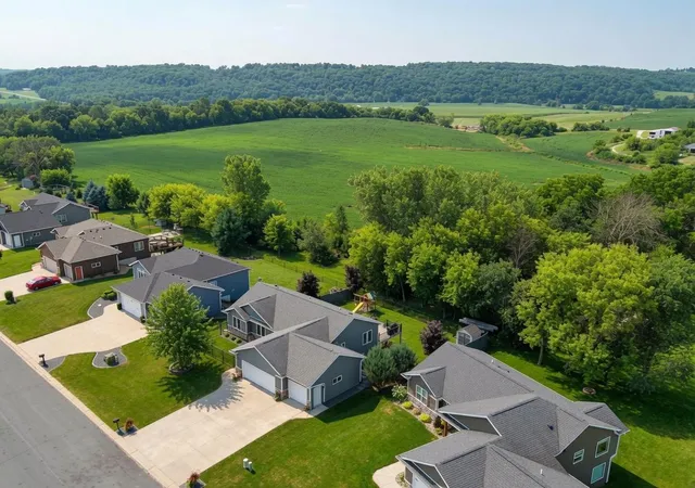Photo 2 of Single family home for sale at 1244 Lone Stone Ct Se, Chatfield, MN 55923 | MLS# 7120388 | Listing updated on 2026-09-14