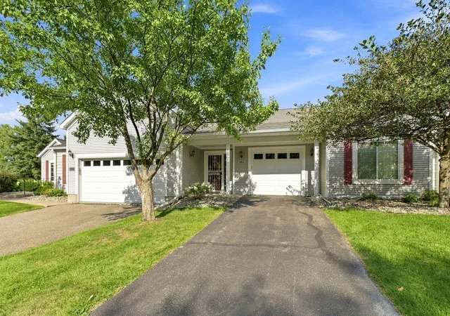Photo 1 of Single family home for sale at 182 Emerson Ave E, Saint Paul, MN 55118 | MLS# 7120464 | Listing updated on 2026-09-10