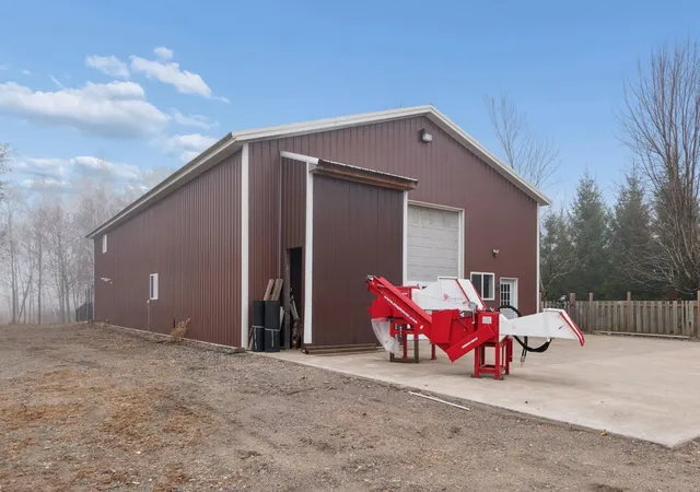 Photo 3 of Single family home for sale at 7727 269th Avenue NE, Stacy, MN 55079 | MLS# 7120552 | Listing updated on 2026-09-12