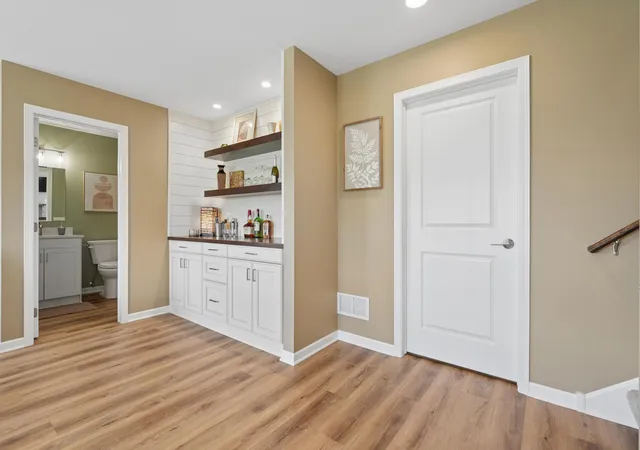 Photo 3 of Single family home for sale at 1515 Raymond Dr, Waconia, MN 55387 | MLS# 7120673 | Listing updated on 2026-09-15