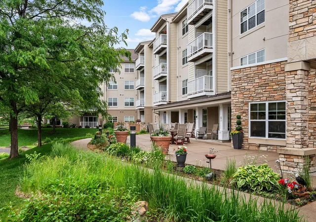 Listing Photo 3 - Condo for sale in building located at 5650 Boone Ave N, New Hope, MN 55428 - Unit #120