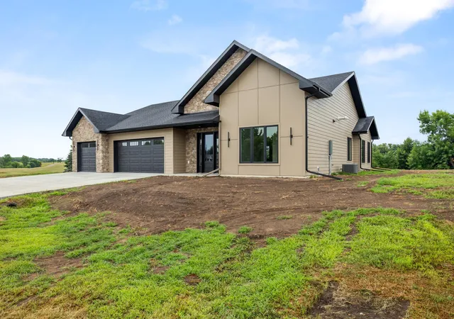 Photo 2 of Single family home for sale at 14433 Grandview Ln, Lake Park, MN 56554 | MLS# 7120720 | Listing updated on 2026-09-15