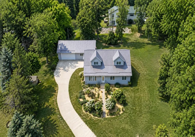 Photo 1 of Sale Pending at 509 W 7th Street, Starbuck, MN 56381 | MLS# 7120854 | Listing updated on 2026-09-11