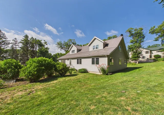 Photo 3 of Sale Pending at 509 W 7th Street, Starbuck, MN 56381 | MLS# 7120854 | Listing updated on 2026-09-11