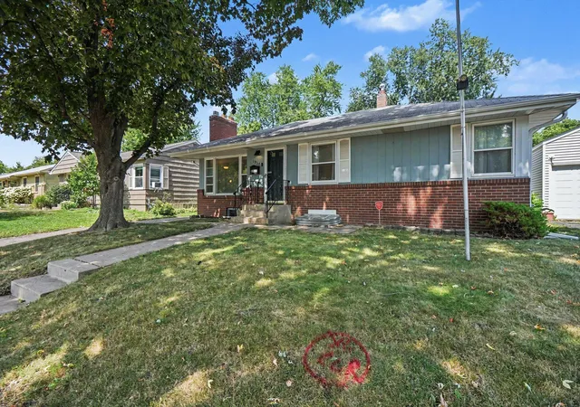Photo 2 of Sale Pending at 1937 Morgan Ave, Saint Paul, MN 55116 | MLS# 7120970 | Listing updated on 2026-09-10