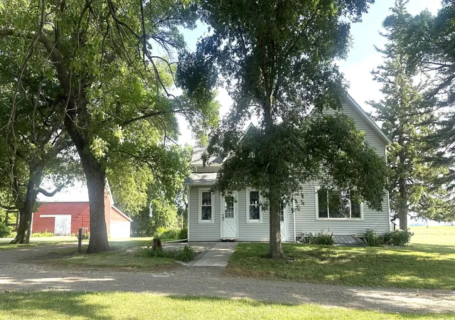 Photo 1 of Single family home for sale at 5010 20th Street Sw, Montevideo, MN 56265 | MLS# 7121025 | Listing updated on 2026-09-08