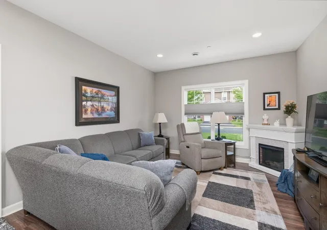 Photo 3 of Single family home for sale at 573 Ravencroft Rd, Waconia, MN 55387 | MLS# 7121162 | Listing updated on 2026-09-10