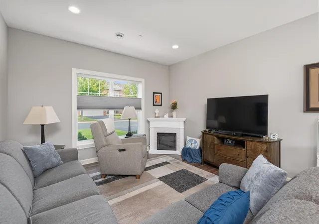 Photo 3 of Single family home for sale at 573 Ravencroft Rd, Waconia, MN 55387 | MLS# 7121162 | Listing updated on 2026-10-02
