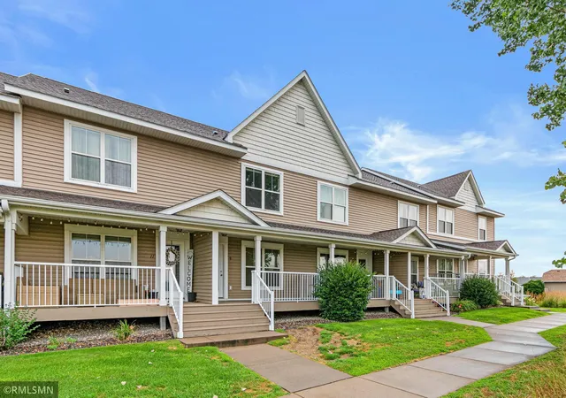 Photo 1 of Condo for sale at 9 Hope Cir, Hudson, WI 54016 | MLS# 7121190 | Listing updated on 2026-09-14