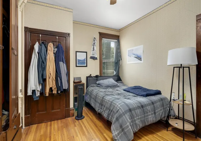 Photo 4 of House for sale at 330 4th Street NE, Minneapolis, MN 55413 | MLS# 7121195 | Listing updated on 2026-09-15