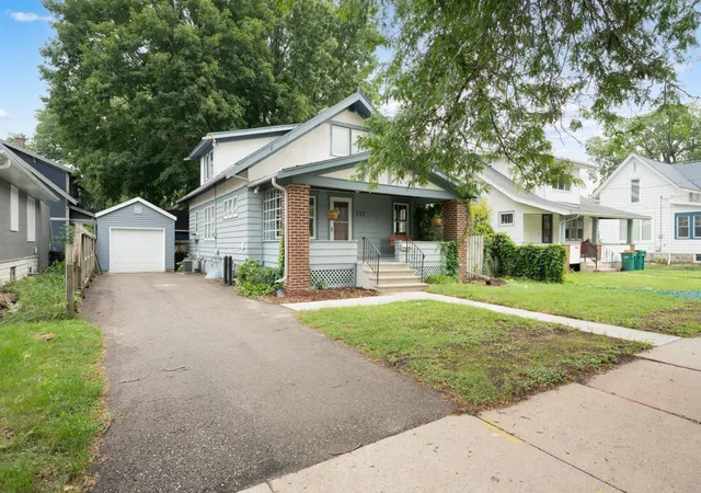 Photo 2 of Sale Pending at 717 2nd Street Nw, Rochester, MN 55901 | MLS# 7121275 | Listing updated on 2026-09-11
