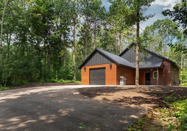 Photo 2 of Single family home for sale at 9598 Ossawinnamakee Rd, Pequot Lakes, MN 56472 | MLS# 7121451 | Listing updated on 2026-09-14