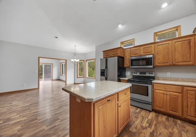Photo 3 of Single family home for sale at 608 Parkview Cir, Delano, MN 55328 | MLS# 7121485 | Listing updated on 2026-09-11