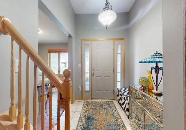 Photo 3 of Single family home for sale at 4910 Wildgrass Ln Nw, Rochester, MN 55901 | MLS# 7121507 | Listing updated on 2026-09-10