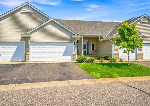 Photo 3 of Single family home for sale at 21710 Evergreen Trl, Rogers, MN 55374 | MLS# 7121543 | Listing updated on 2026-09-10