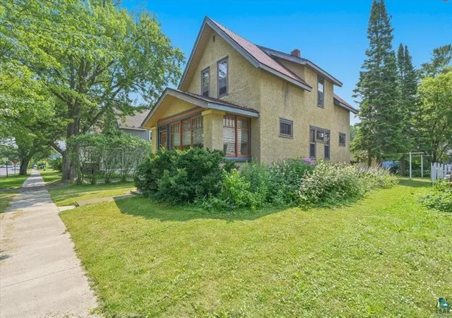 Photo 3 of Single family home for sale at 1114 N 18th Street, Superior, WI 54880 | MLS# 7121608 | Listing updated on 2026-09-11