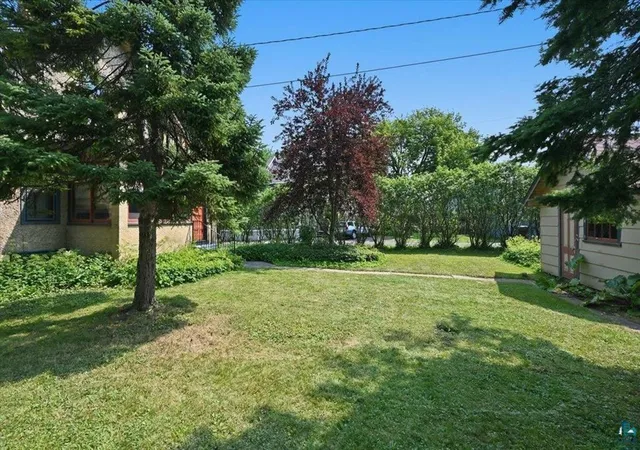 Photo 4 of Single family home for sale at 1114 N 18th Street, Superior, WI 54880 | MLS# 7121608 | Listing updated on 2026-09-11