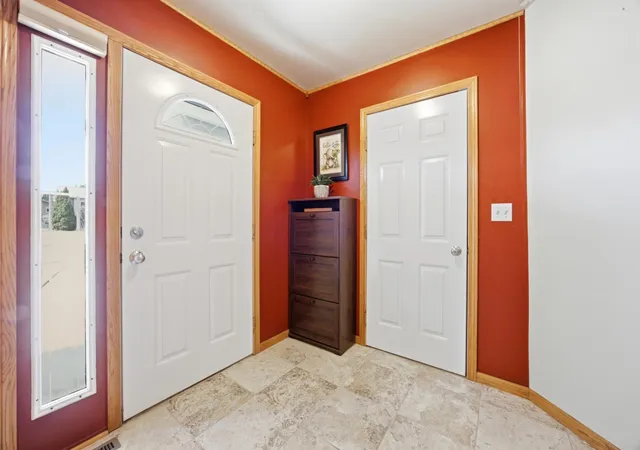 Photo 3 of Single family home for sale at 1206 18th Street N, Moorhead, MN 56560 | MLS# 7121909 | Listing updated on 2026-09-15