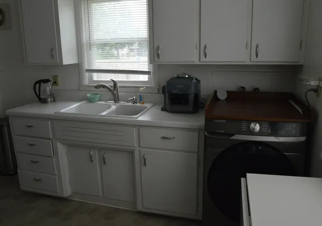 Photo 4 of Single family home for sale at 574 Wilson St, Winona, MN 55987 | MLS# 7122198 | Listing updated on 2026-10-27