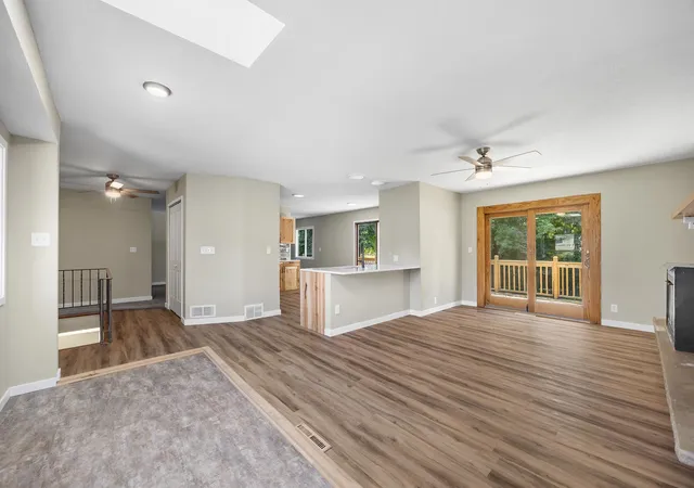 Photo 3 of Single family home for sale at 7101 Willow Rd, Maple Grove, MN 55369 | MLS# 7122201 | Listing updated on 2026-10-01