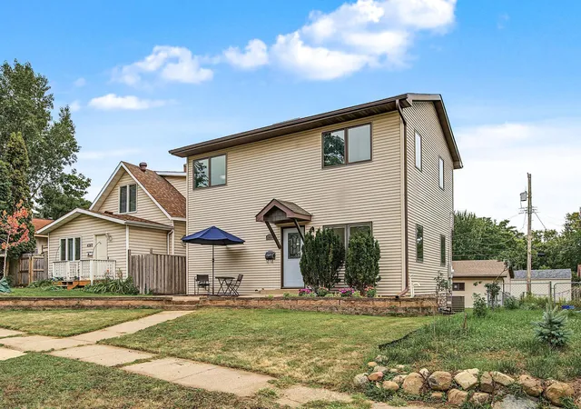 Photo 2 of Sale Pending at 4244 Madison St Ne, Columbia Heights, MN 55421 | MLS# 7122209 | Listing updated on 2026-09-15