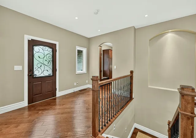 Photo 3 of Single family home for sale at 2130 Arlen Ct Sw, Rochester, MN 55902 | MLS# 7122246 | Listing updated on 2026-09-14