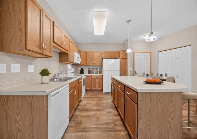 Photo 3 of Condo for sale at 1880 3rd Avenue NW #211, Rochester, MN 55901 | MLS# 7122376 | Listing updated on 2026-09-11
