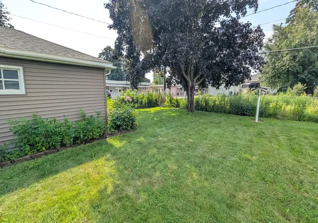 Photo 3 of Single family home for sale at 1507 4th Avenue Nw, Austin, MN 55912 | MLS# 7122414 | Listing updated on 2026-09-14