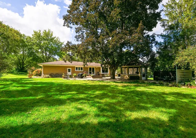 Photo 3 of Sale Pending at 3830 Saratoga Ln N, Minneapolis, MN 55441 | MLS# 7122504 | Listing updated on 2026-09-11