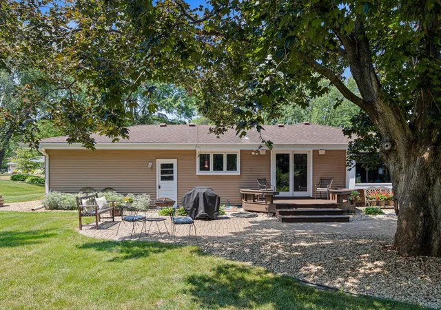 Photo 4 of Sale Pending at 3830 Saratoga Ln N, Minneapolis, MN 55441 | MLS# 7122504 | Listing updated on 2026-09-11