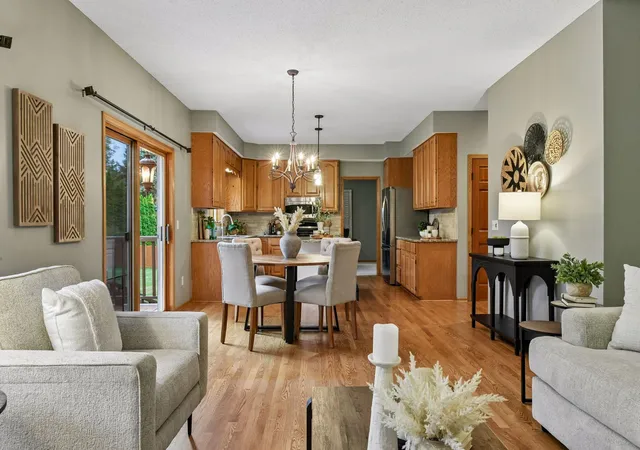 Photo 3 of Single family home for sale at 1929 Woodstone Dr, Victoria, MN 55386 | MLS# 7122786 | Listing updated on 2026-09-14
