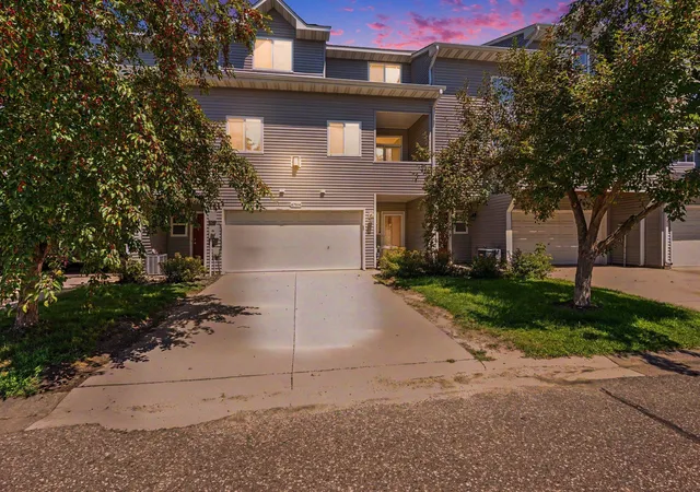 Photo 1 of Single family home for sale at 679 Woodduck Dr #H, Saint Paul, MN 55125 | MLS# 7122791 | Listing updated on 2026-09-11