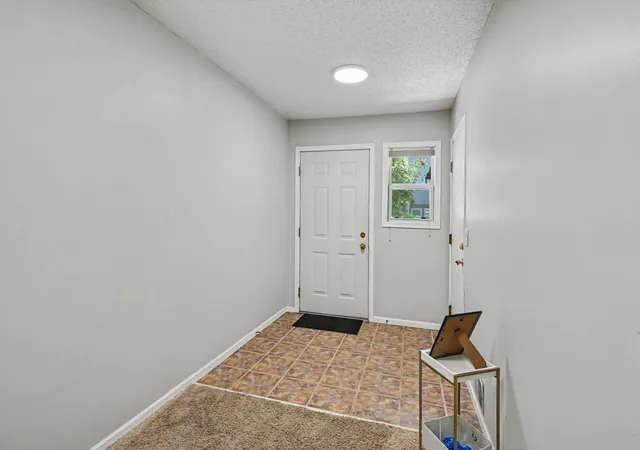 Photo 3 of Single family home for sale at 679 Woodduck Dr #H, Saint Paul, MN 55125 | MLS# 7122791 | Listing updated on 2026-09-11