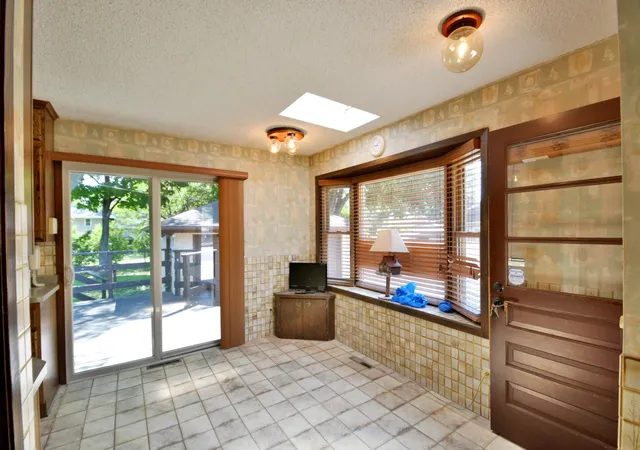 Photo 3 of Single family home for sale at 5526 Unity Ave N, Minneapolis, MN 55429 | MLS# 7122860 | Listing updated on 2026-09-15