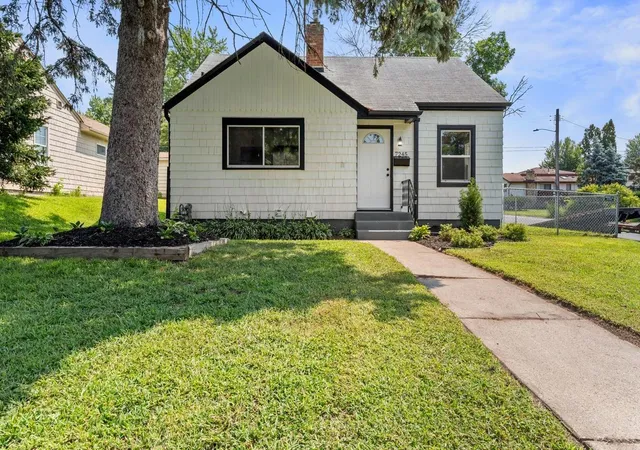 Photo 1 of Single family home for sale at 7245 1st Avenue S, Richfield, MN 55423 | MLS# 7122884 | Listing updated on 2026-09-15