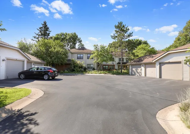 Photo 3 of Condo for sale at 990 Kensington Trl #107, Eagan, MN 55123 | MLS# 7122893 | Listing updated on 2026-09-17