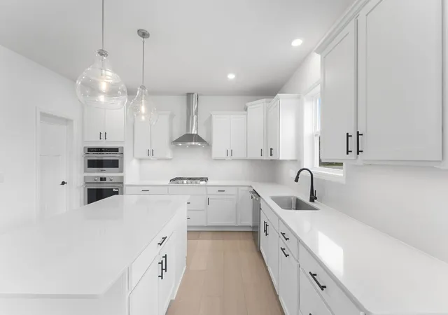 Photo 2 of Single family home for sale at 1091 Adamstown Dr, Rosemount, MN 55068 | MLS# 7123077 | Listing updated on 2026-09-15