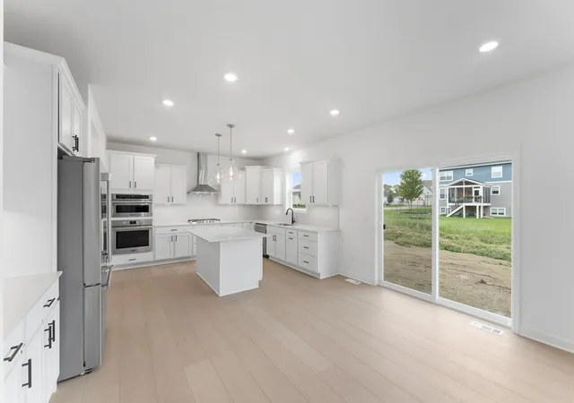 Photo 3 of Single family home for sale at 1091 Adamstown Dr, Rosemount, MN 55068 | MLS# 7123077 | Listing updated on 2026-09-15