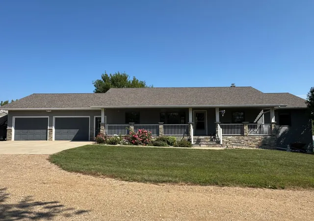 Photo 3 of Single family home for sale at 2604 Lyon Lincoln Rd, Arco, MN 56113 | MLS# 7123111 | Listing updated on 2026-09-15