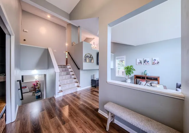 Photo 3 of Single family home for sale at 5962 N Ridge Dr, Savage, MN 55378 | MLS# 7123160 | Listing updated on 2026-09-22