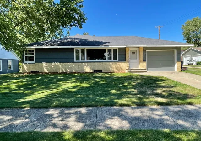 Photo 1 of Sale Pending at 16 S Paffrath Ave, Springfield, MN 56087 | MLS# 7123202 | Listing updated on 2026-09-09
