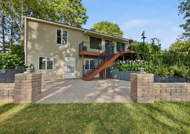 Photo 3 of Single family home for sale at 16474 Lake Ave, Paynesville, MN 56362 | MLS# 7123232 | Listing updated on 2026-09-23