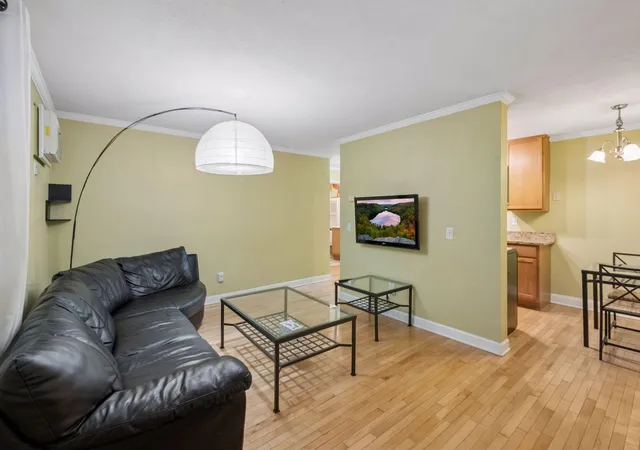 Photo 3 of Condo for sale at 2732 Grand Ave S #1, Minneapolis, MN 55408 | MLS# 7123277 | Listing updated on 2026-09-08